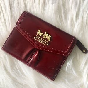 Coach I Red patent leather wallet